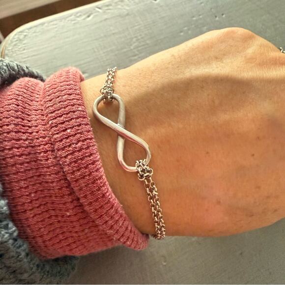 925 Sterling Silver Infinity Bracelet - Picture 3 of 5